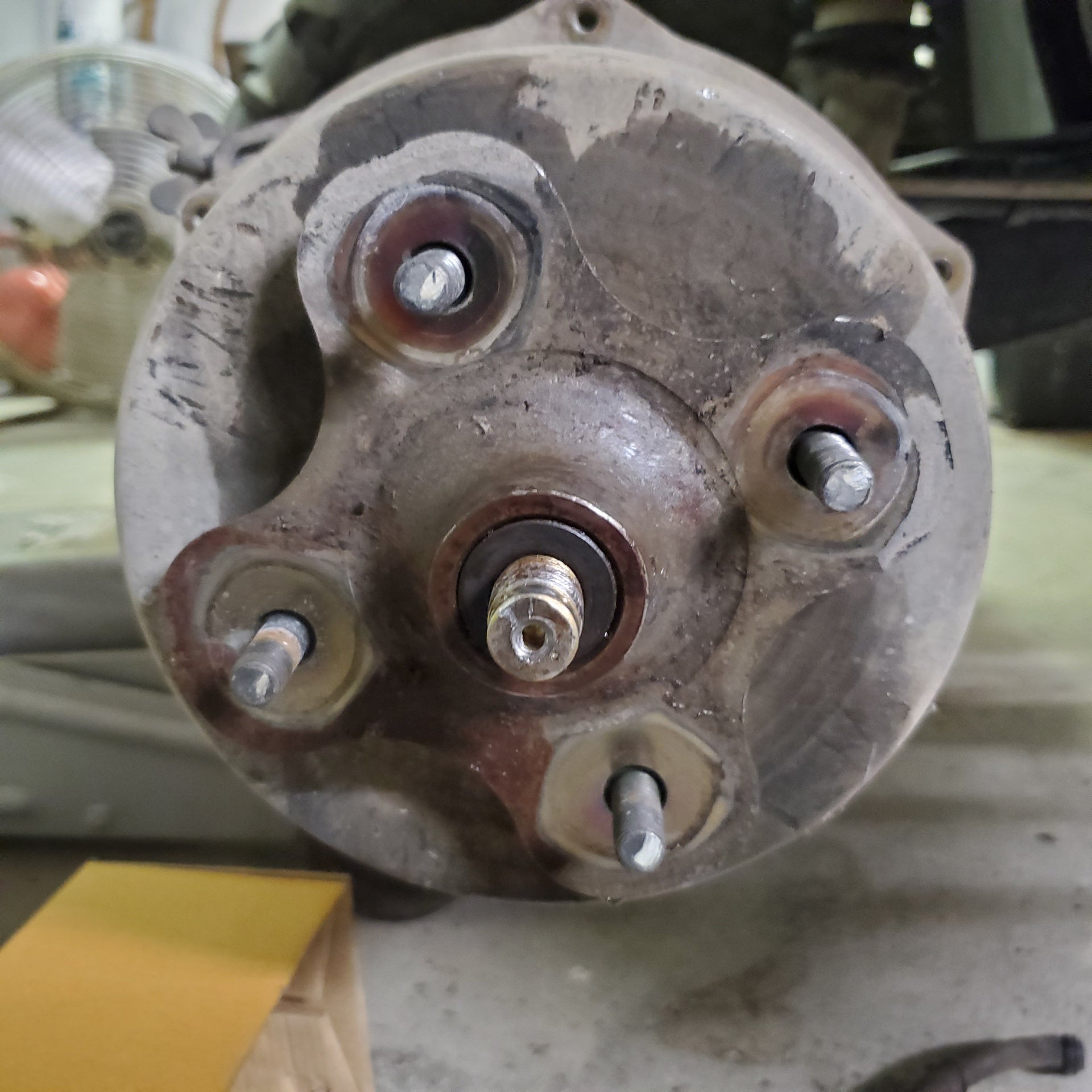 YAMAHA BIG BEAR 400 450,GRIZZLY 350 400 660 700,RHINO WHEEL HUB AXLE CENTER NUT YAMAHA BIG BEAR 400 450,GRIZZLY 350 400 660 700,RHINO WHEEL HUB AXLE CENTER NUT